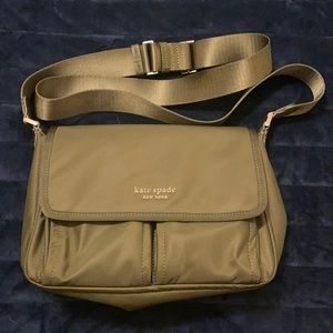 NWT Kate Spade Sam the Little Medium Messenger Bag